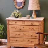 Antique chest of drawers in pitch pine, circa 1900