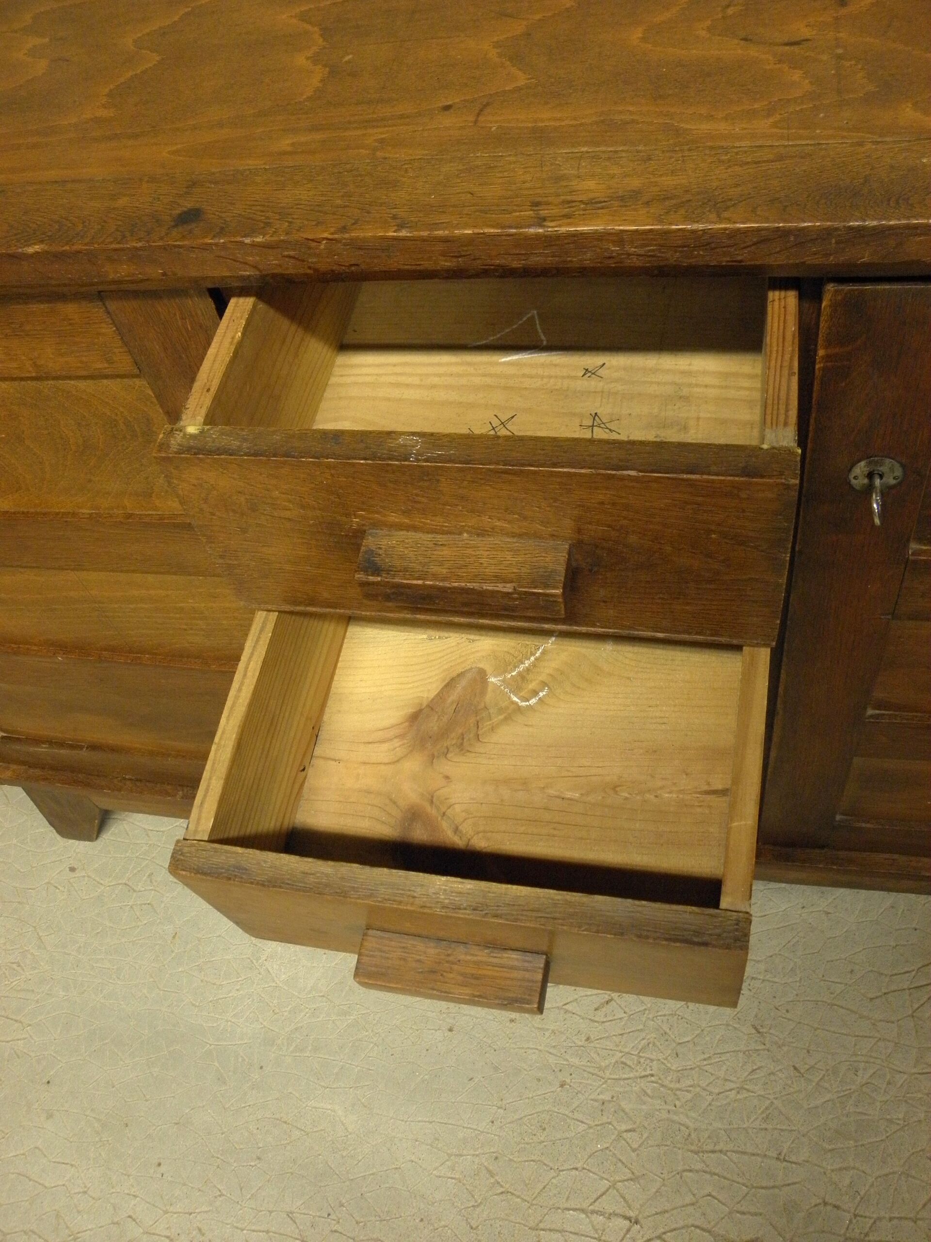 Buffet René Gabriel, 40s