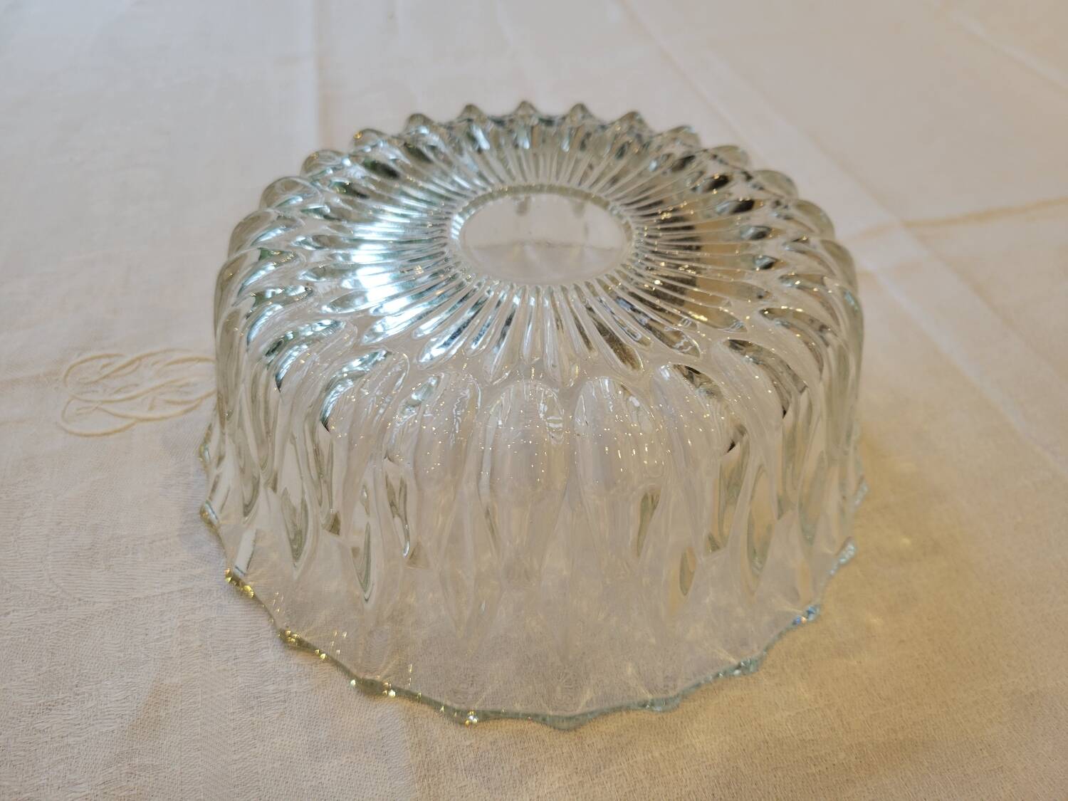 Crystal salad bowl