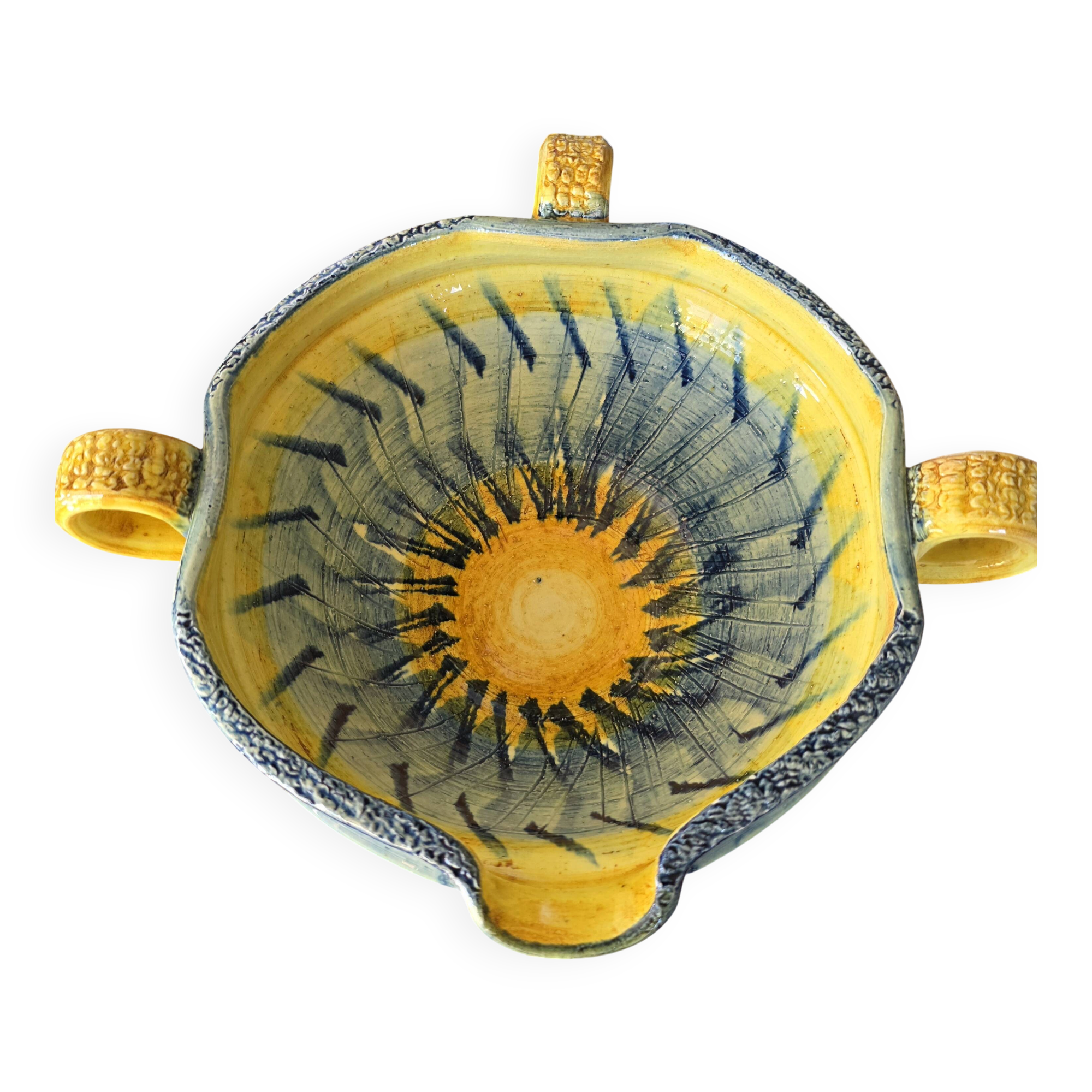 Soup tureen / Vintage ceramic Vallauris – Jean-François Daniel – Condition