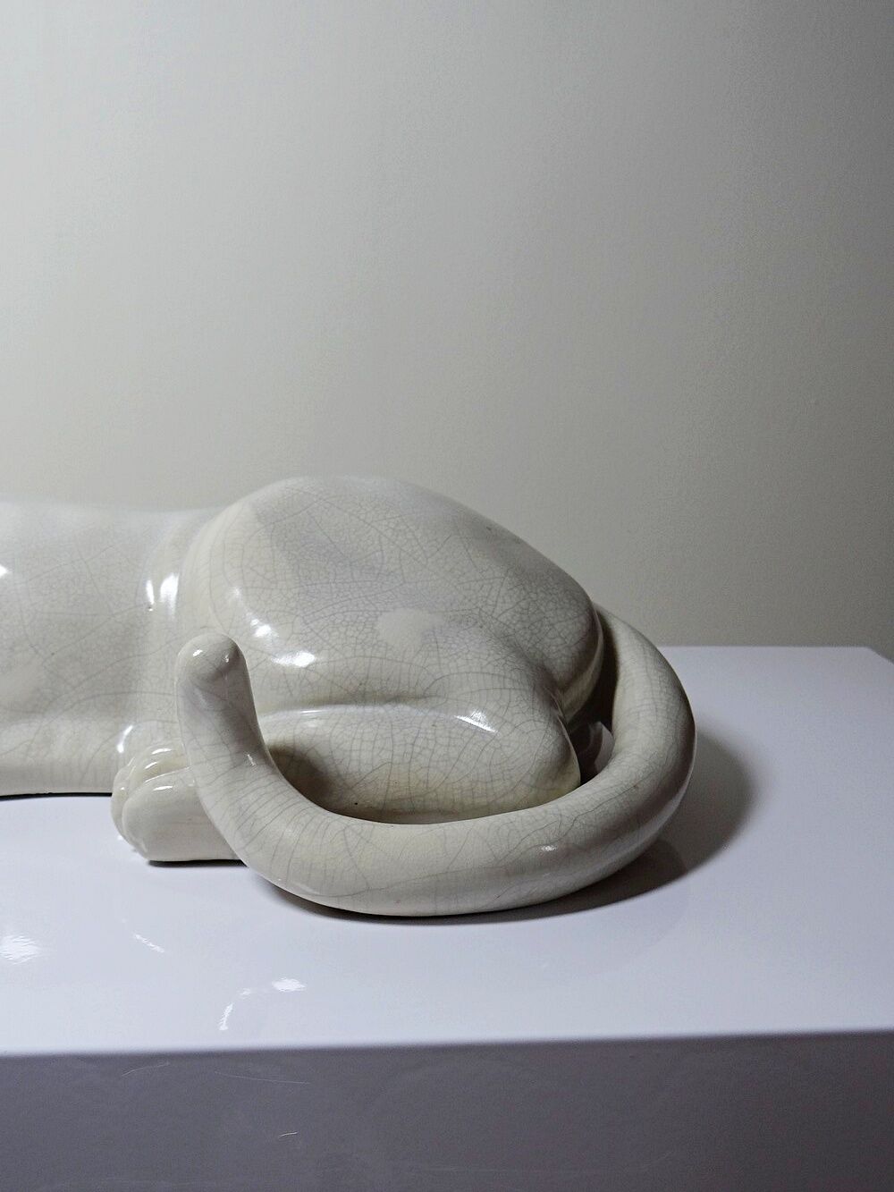 Large elongated panther in crackled earthenware, vintage 1960s-1980s.