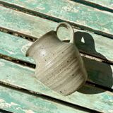 Carafe en grès signée abbaye de Fontbombault