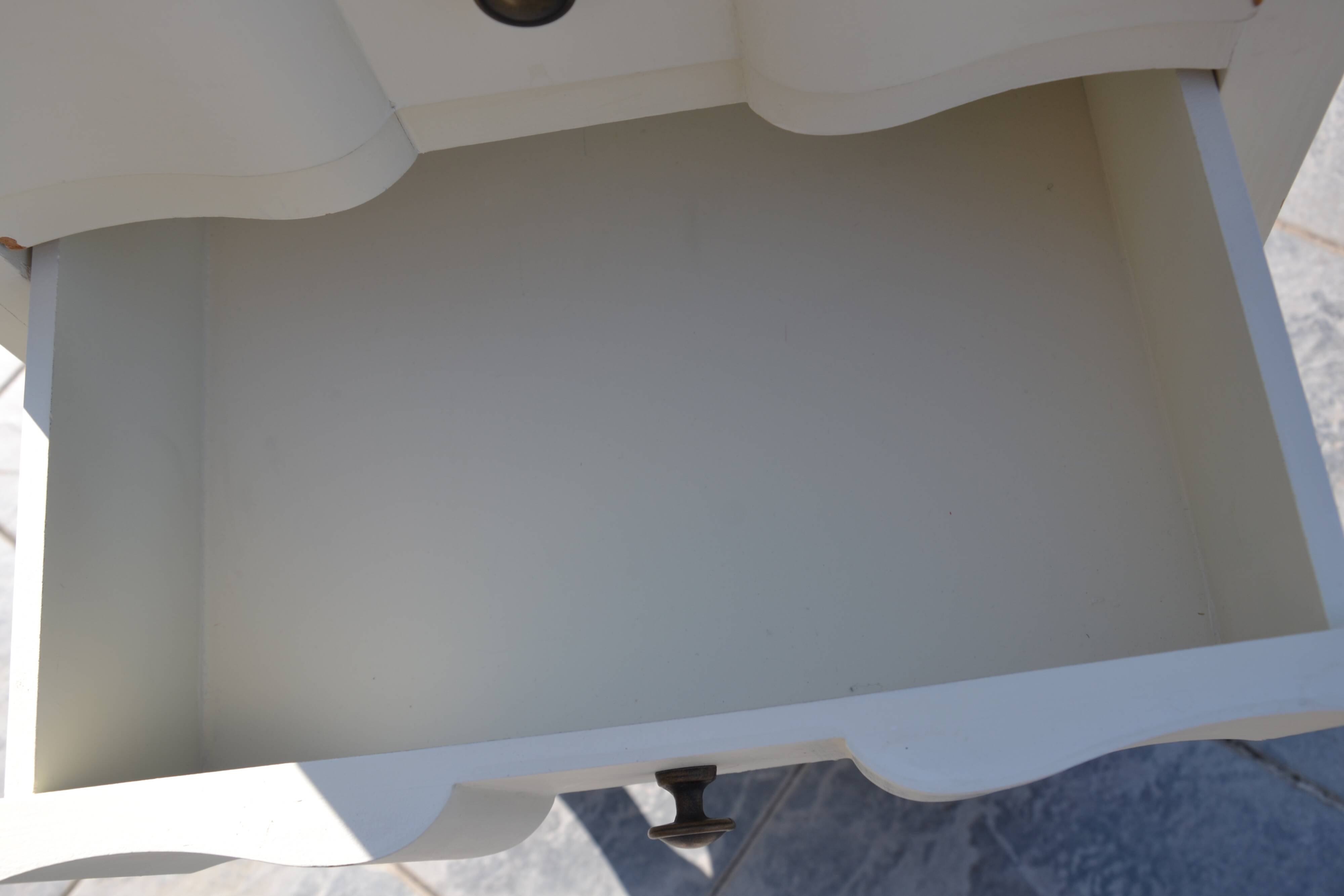 High weekly cabinet with 6 drawers in painted wood