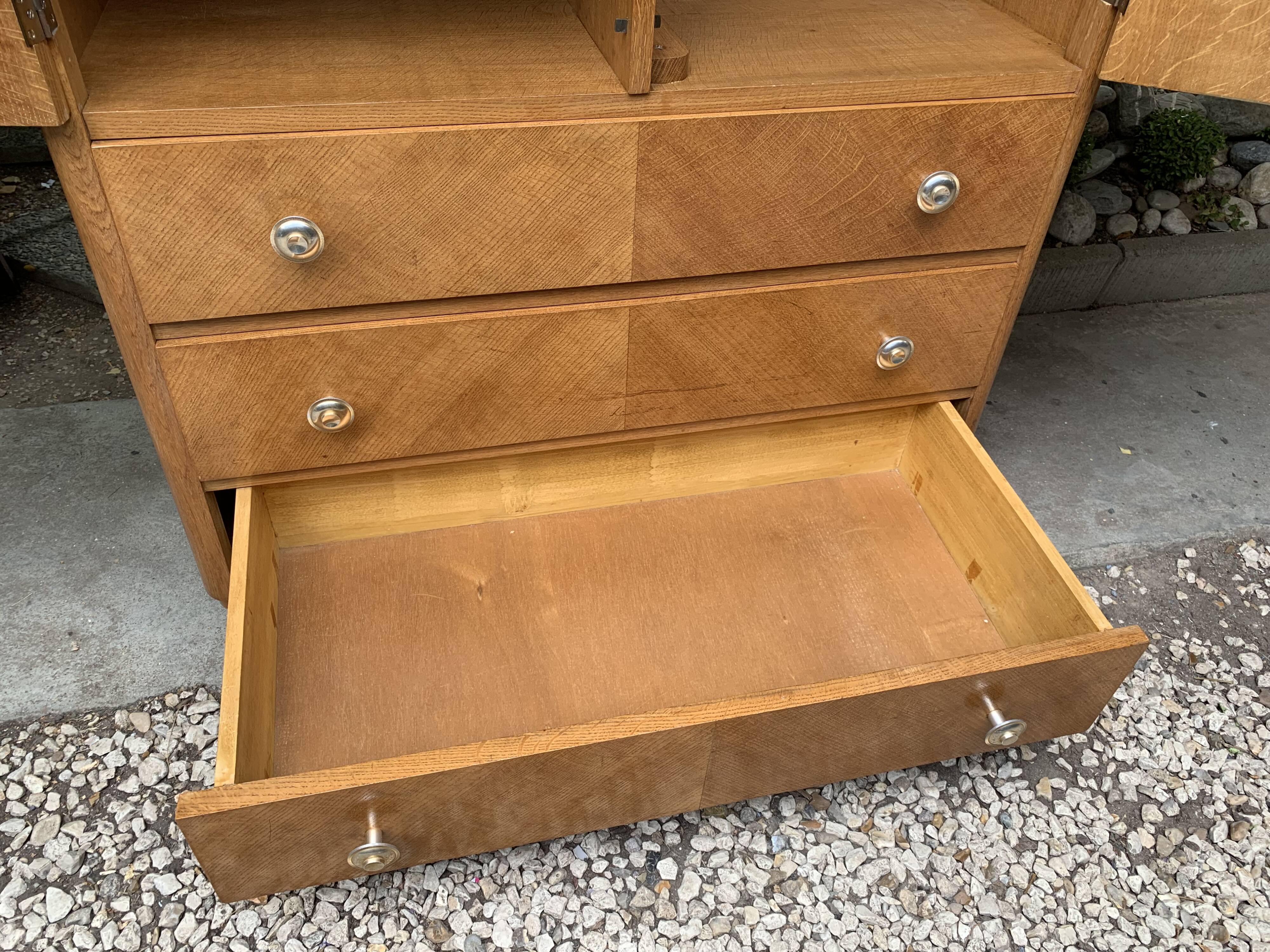 Asymmetrical cabinet 1950