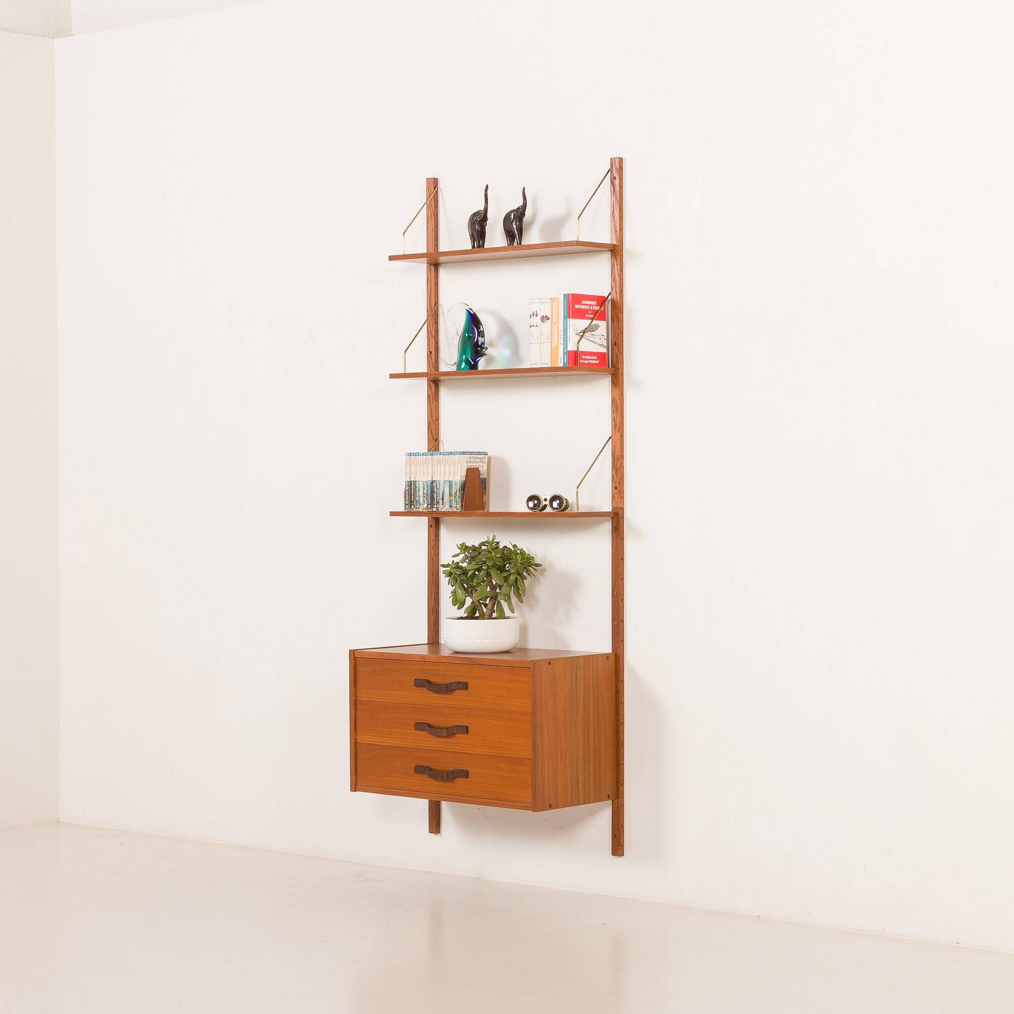 Scandinavian mid century wall unit in teak, 1960s