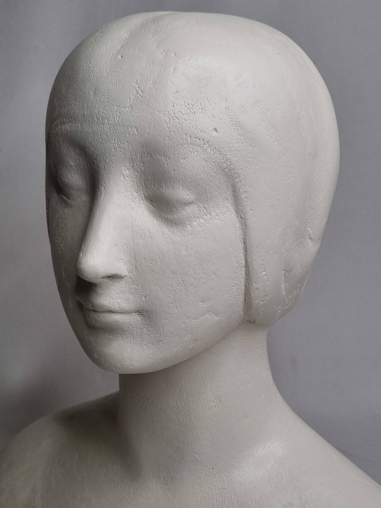 Bust after Laurana in Renaissance style, known as Aragon, patinated plaster, 33 cm.