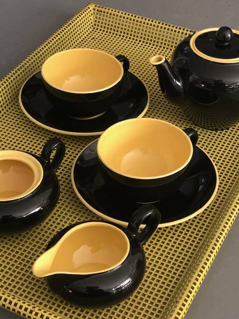 Villeroy and Boch tea set