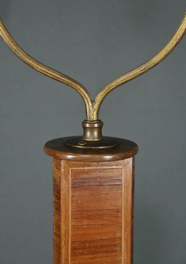 Important Lampadaire en Marqueterie, style Transition Louis XV / Louis XVI