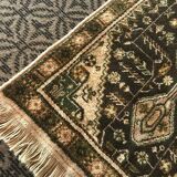 Vintage Turkish Carpet with Medallion Design 134 X 66 cm