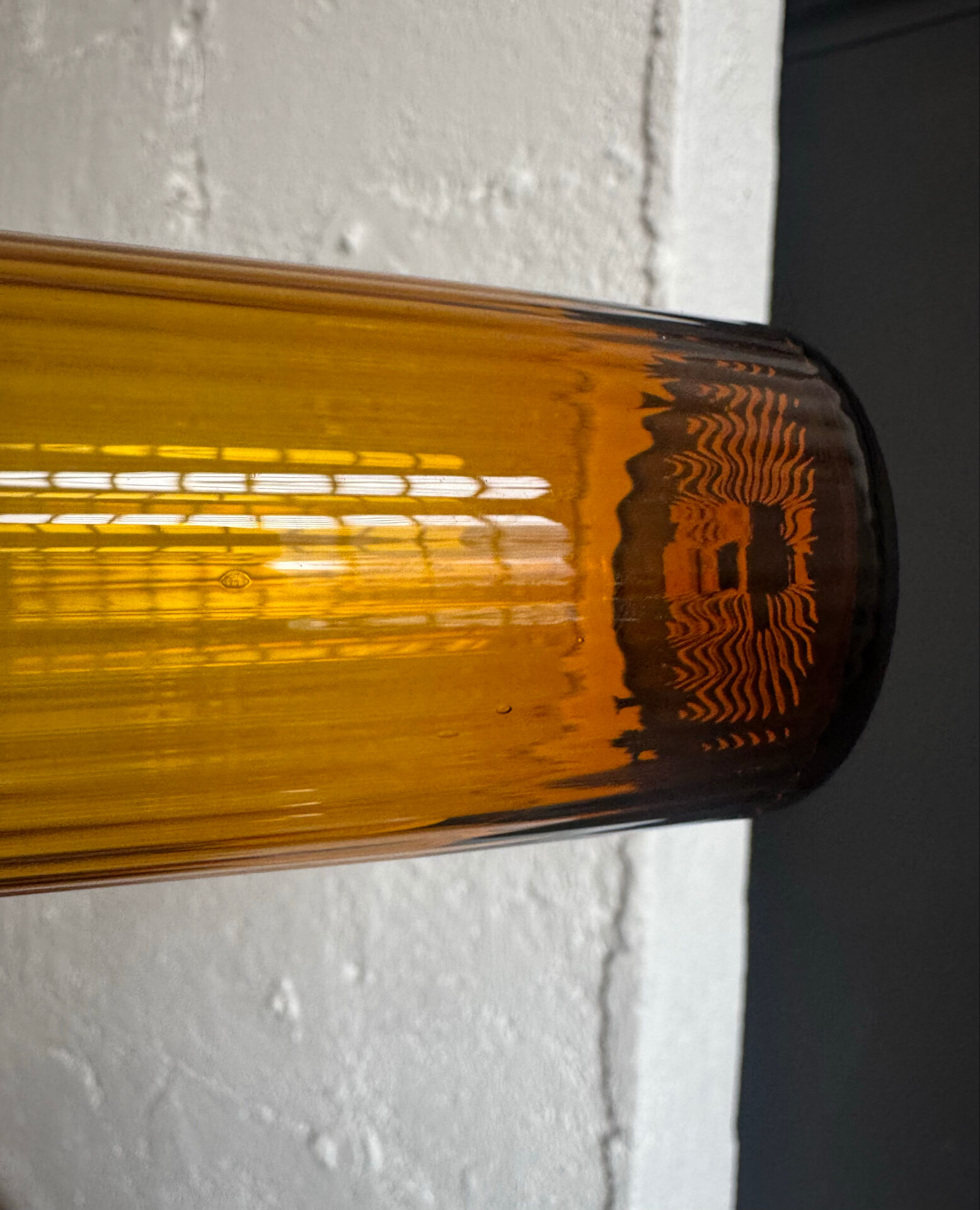 Verres ambrés soufflés années 60