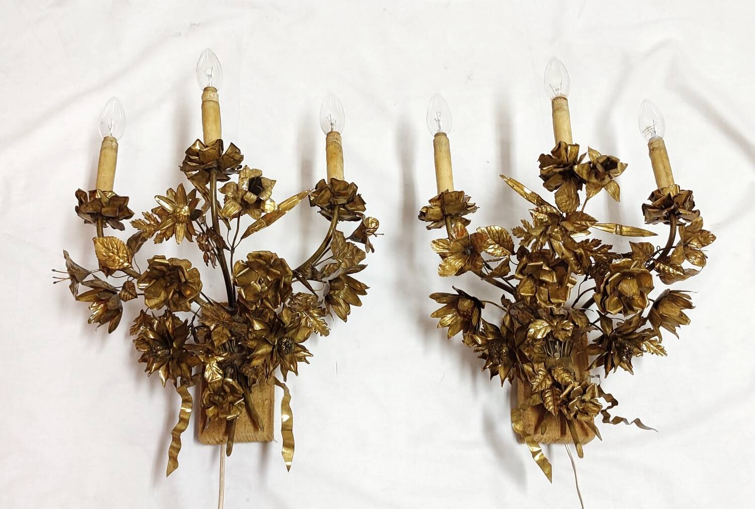 Pair of brass appliques. France, 1960s.