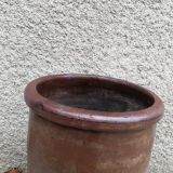 Pot en grès vernissé brun