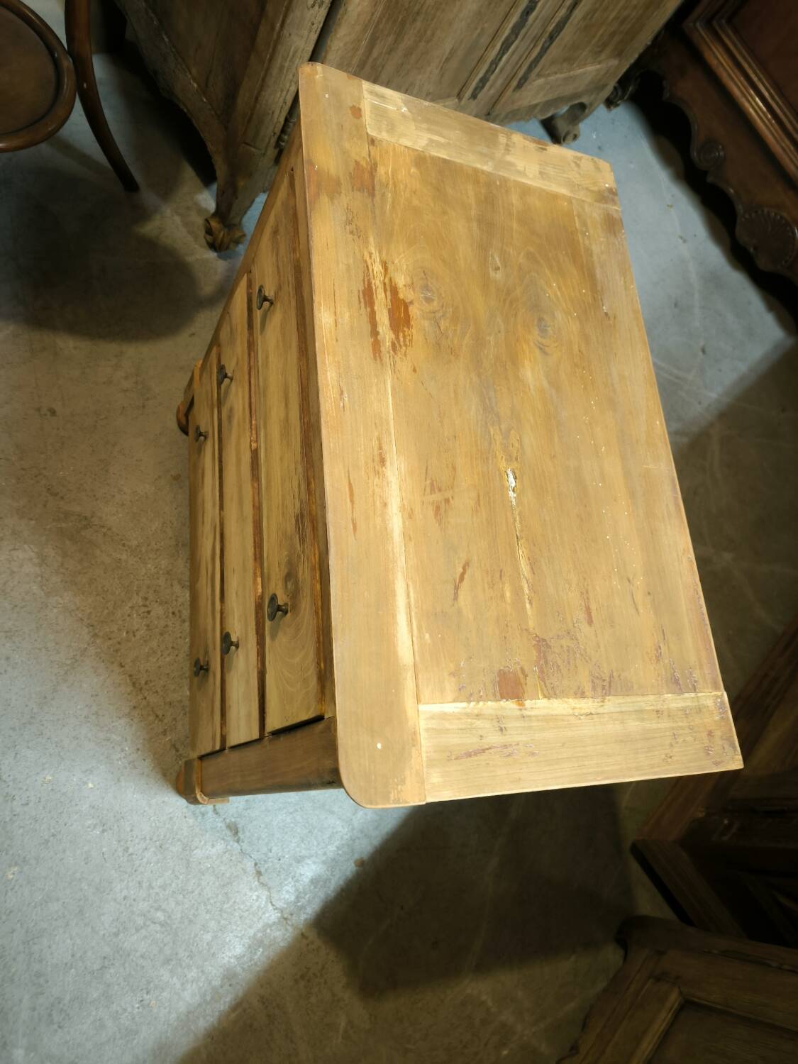 Small chest of drawers in solid walnut circa 1840