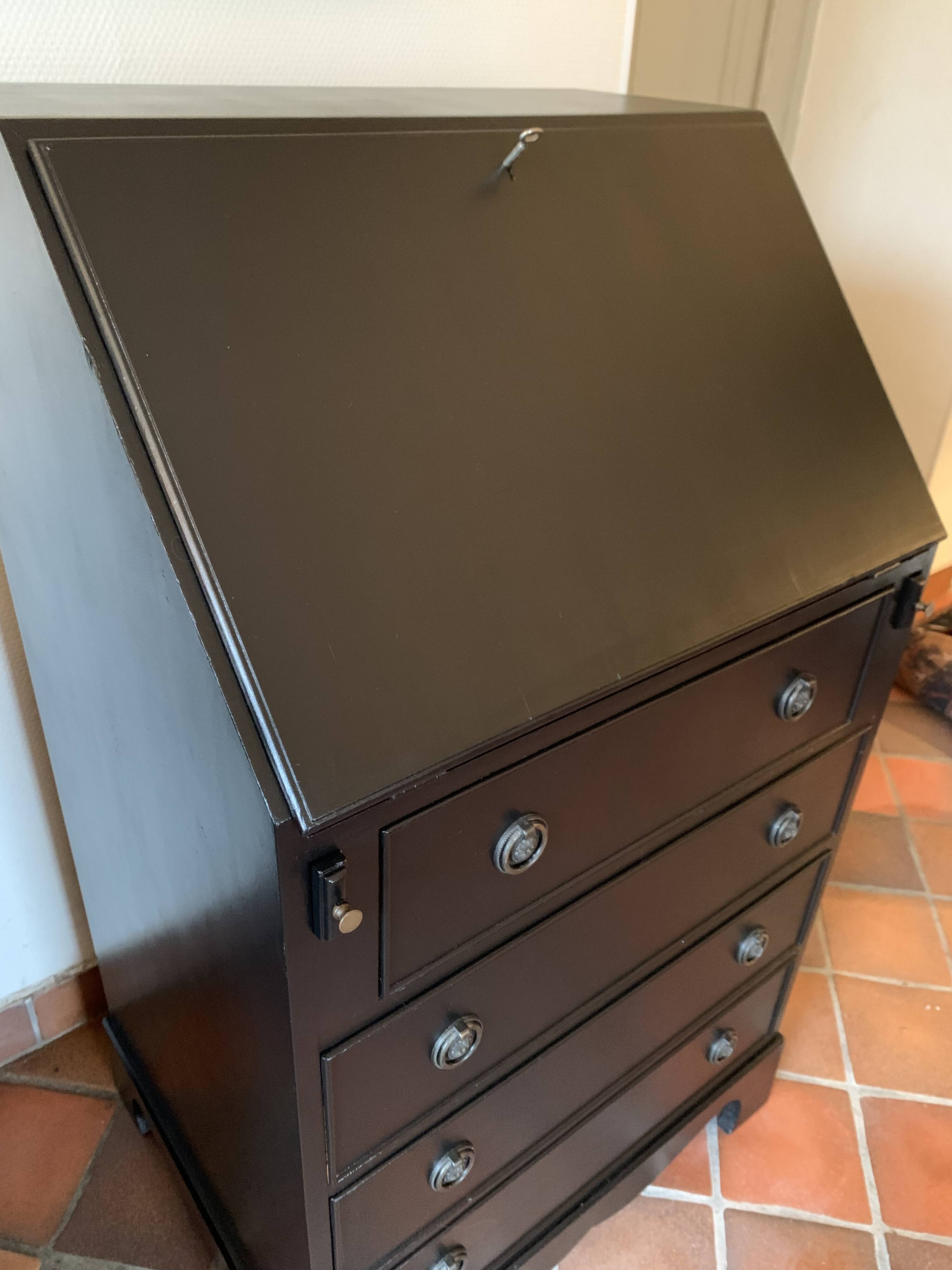 Small convenient secretary