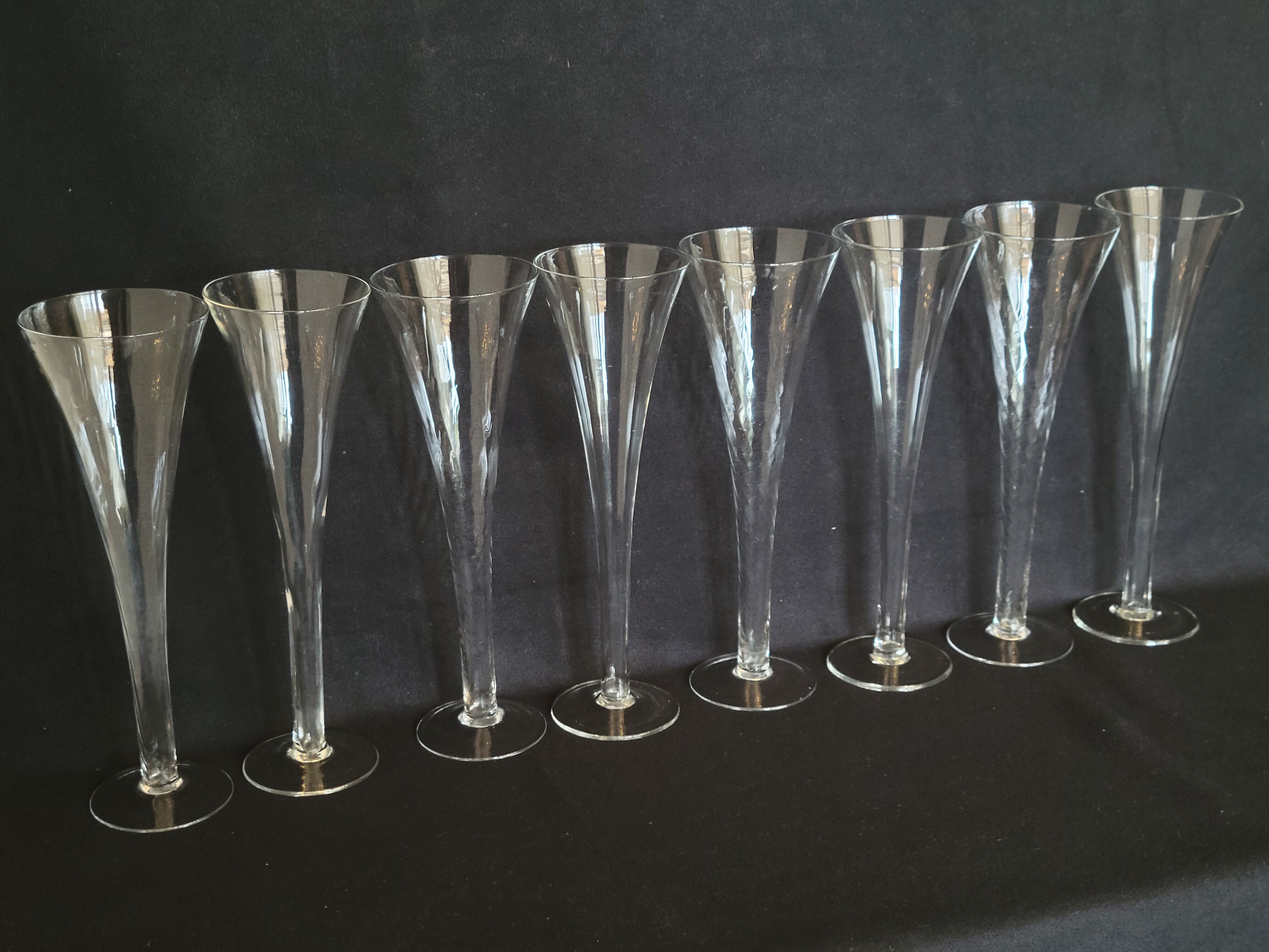 8 old champagne flutes evased blown glass model impossible