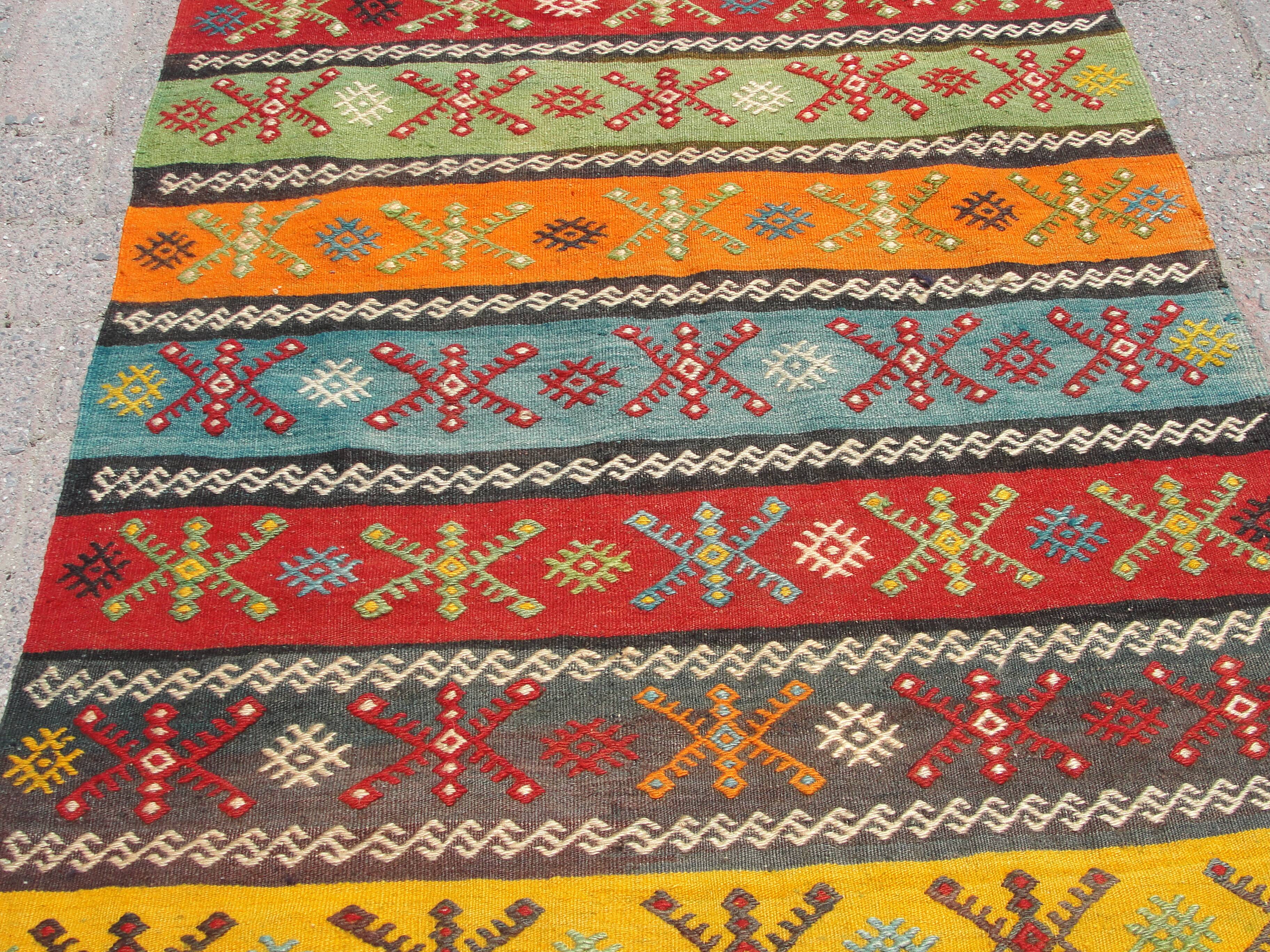 Handmade wool runner kilim rug