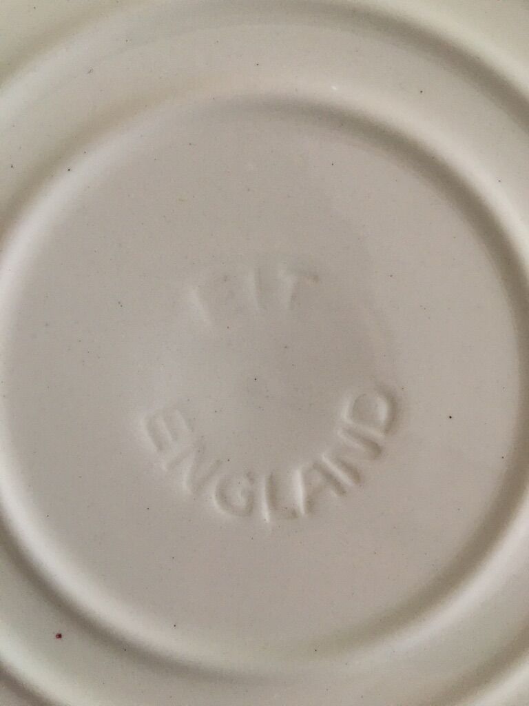 Set of 5 flat plates, EIT England, country décor