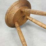 Tabouret en bois ancien