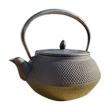 Théière en fonte noire