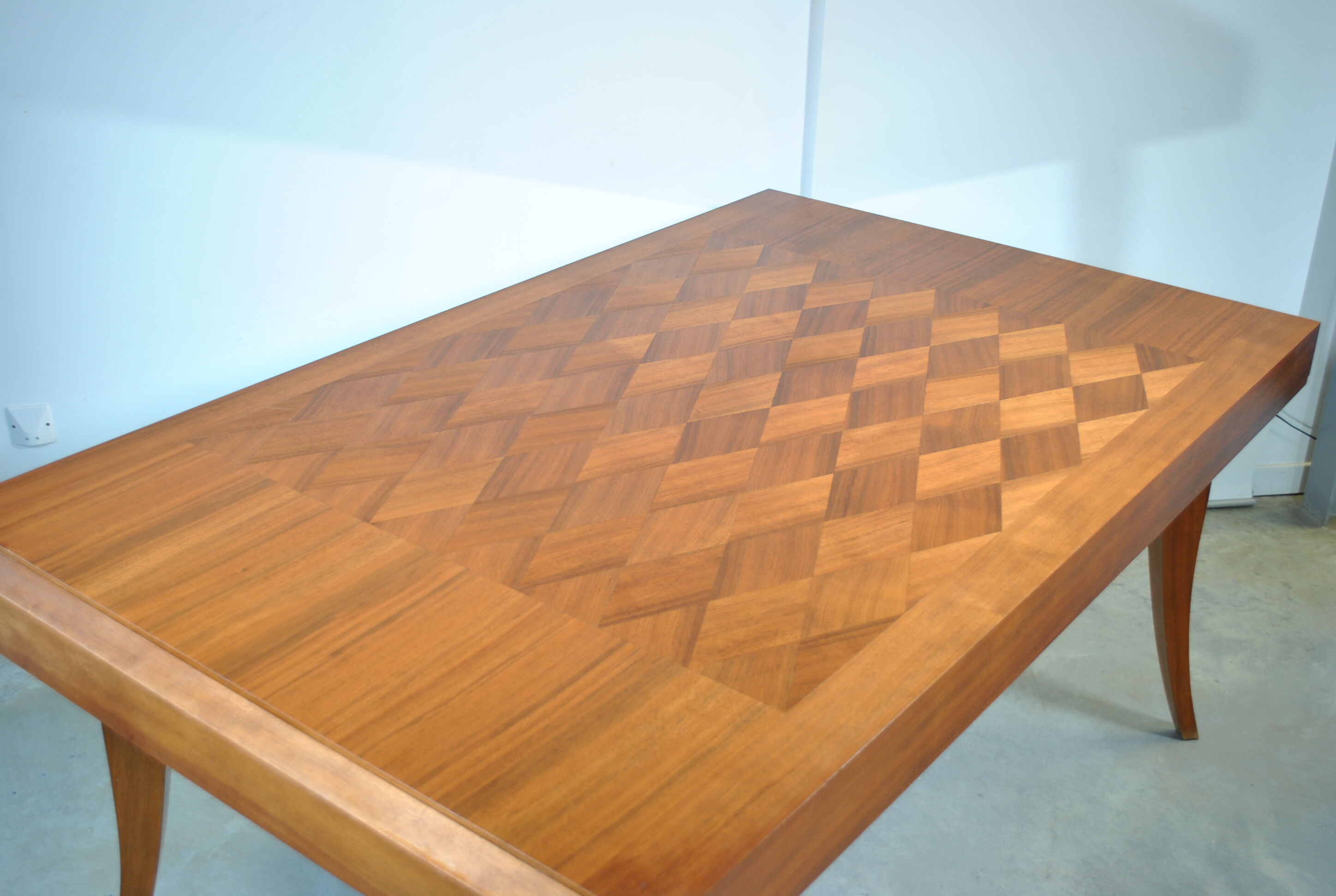 Extendable dining table circa 1950