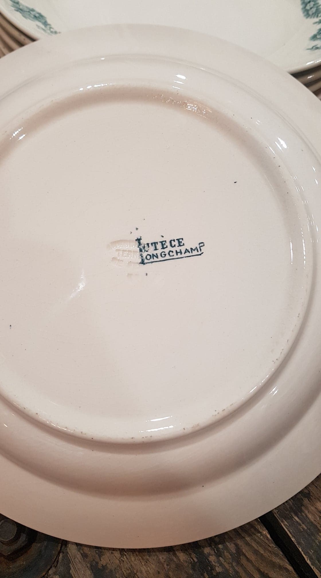 Lot de 8 assiettes en Terre de Fer Longchamp modèle Lutèce