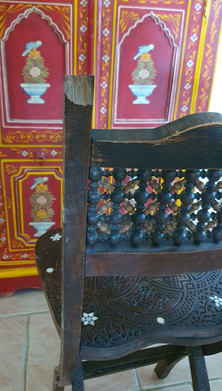 Syrian chair