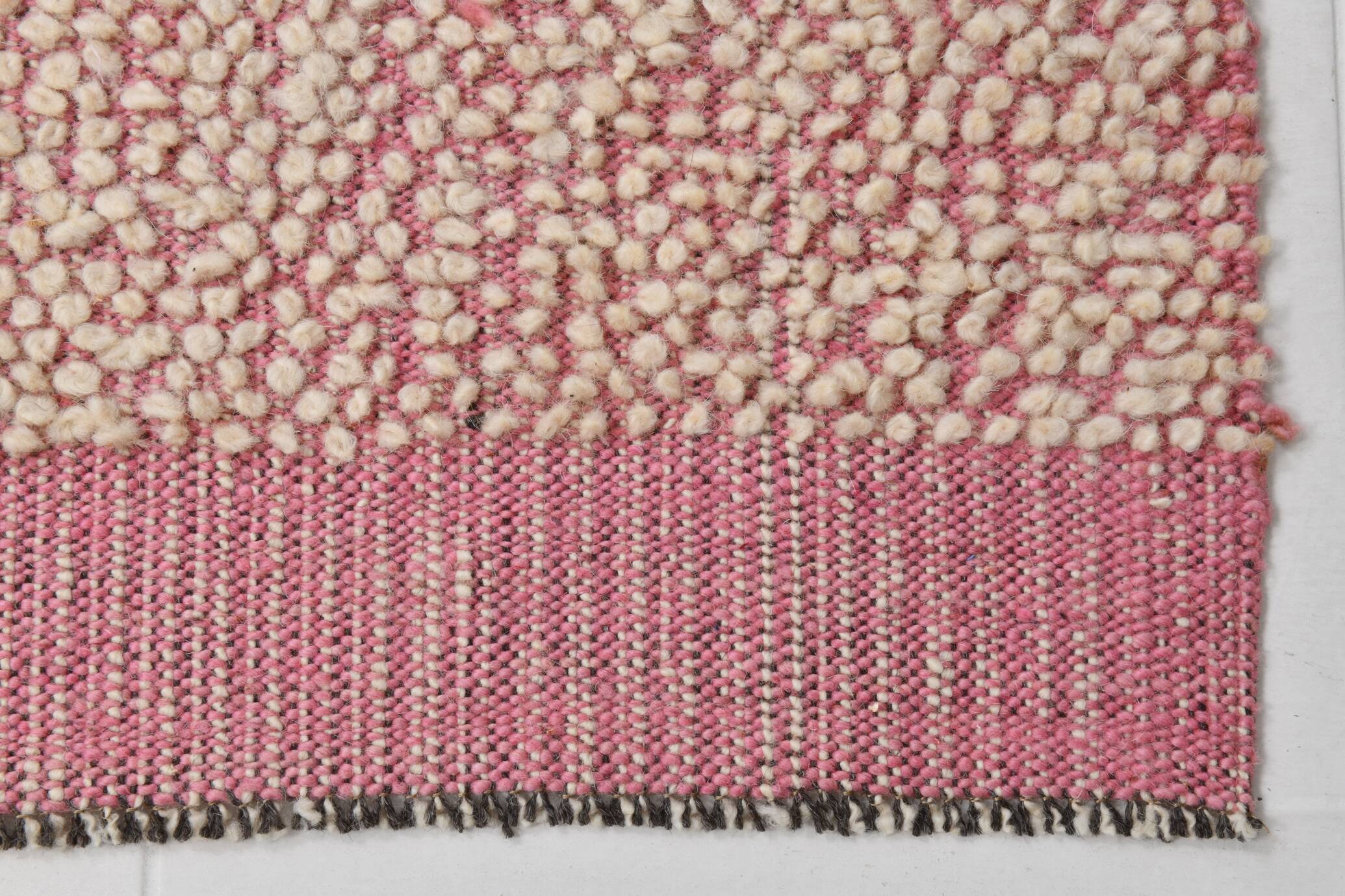 2x6 Mid Century Modern Pink Turkish Runner Rug, 67x171Cm SK 33942 FREE SHIPPING