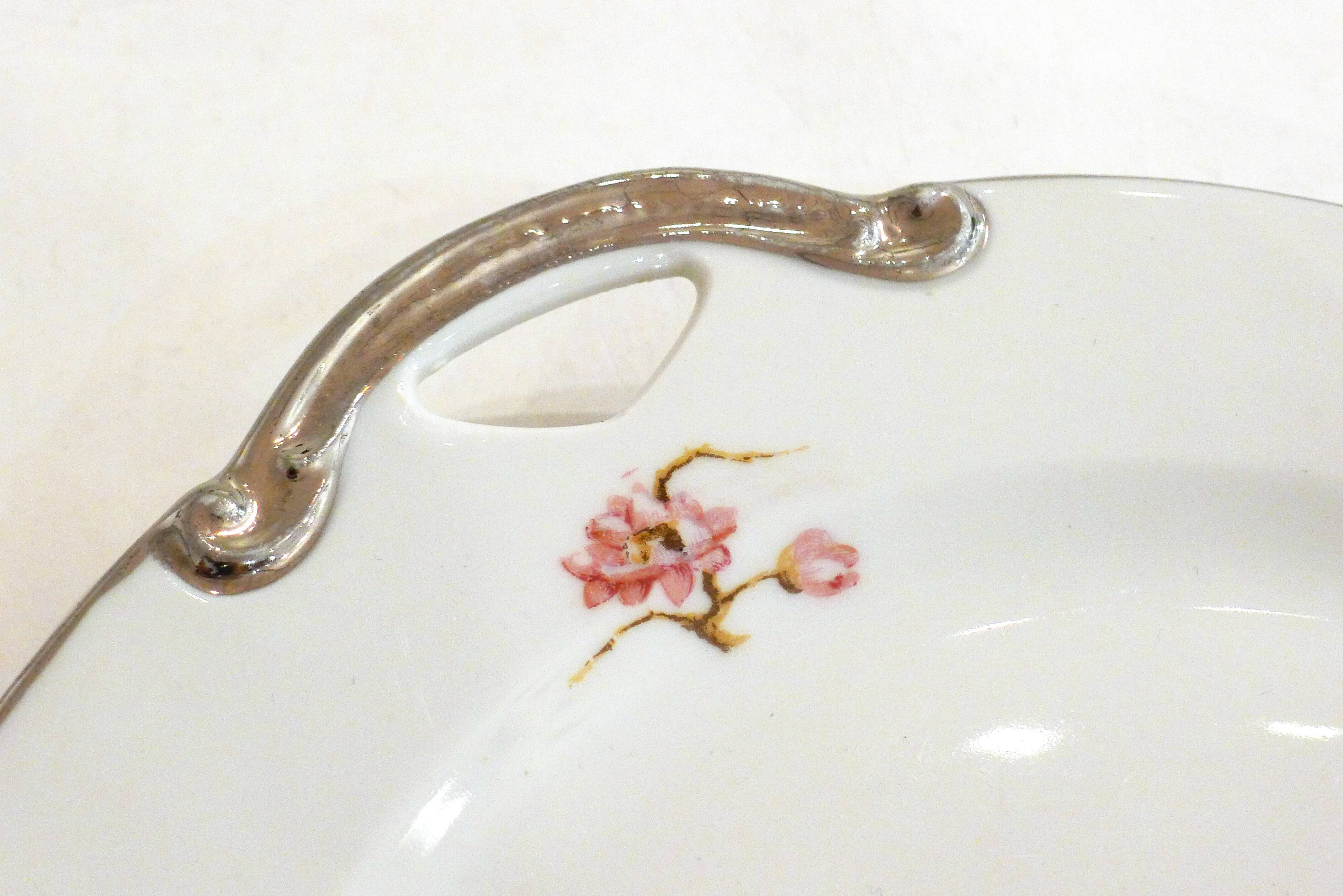 Floral porcelain dish