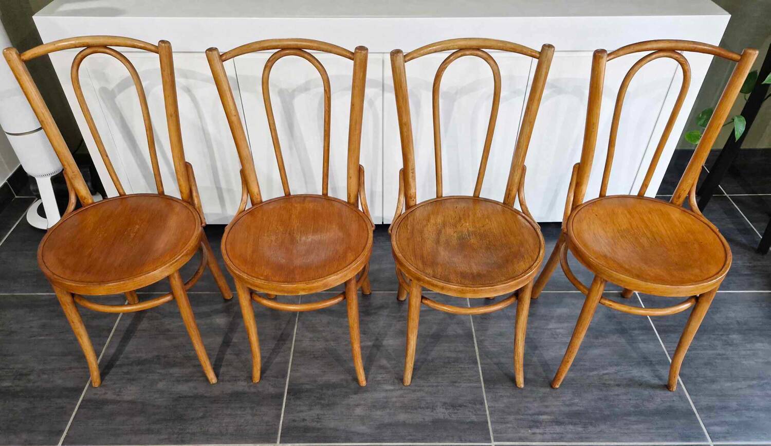 Set of 4 bistro chairs
