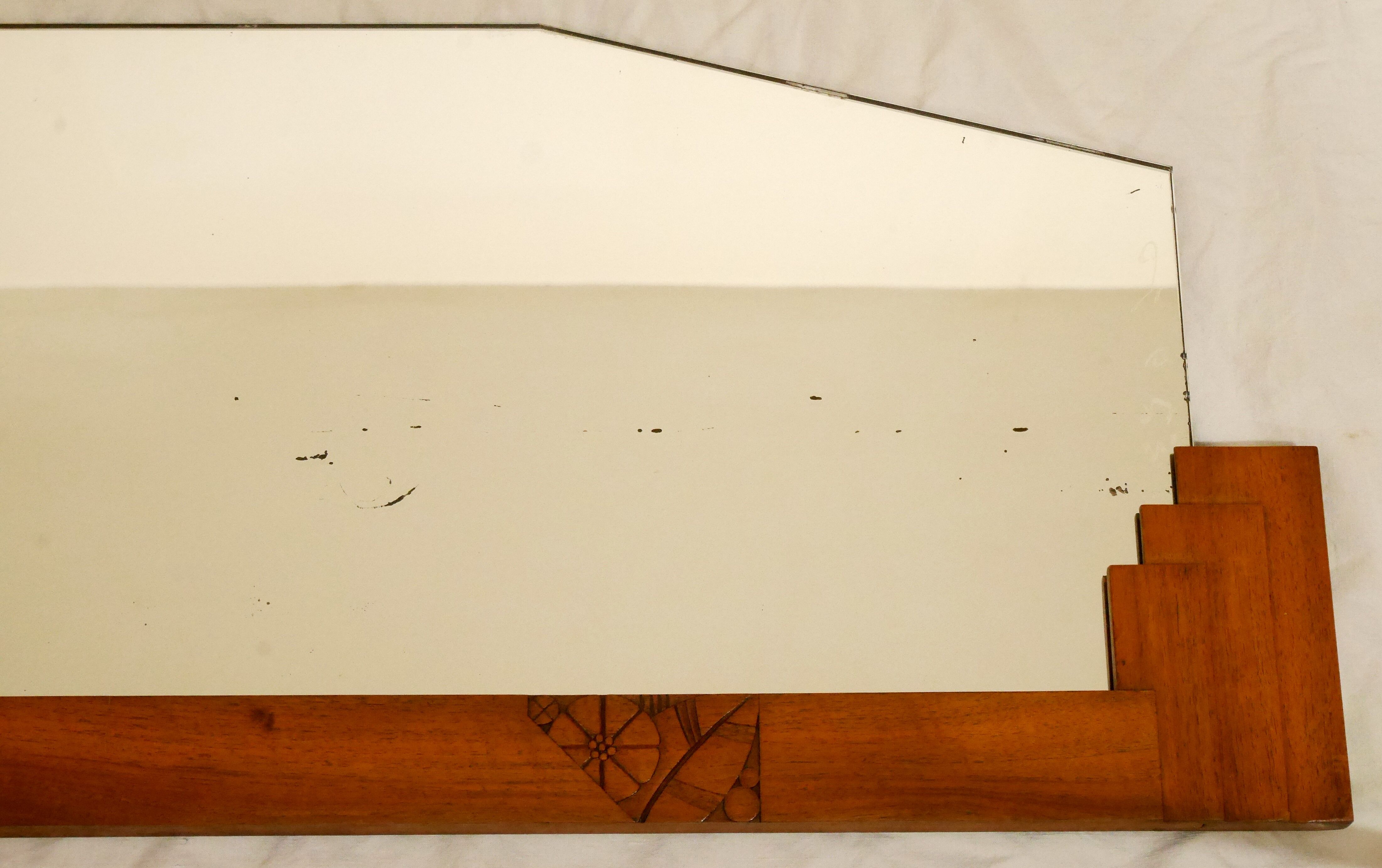 Sideboard art deco 1930 walnut floral pattern