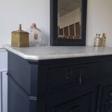 Old buffet
