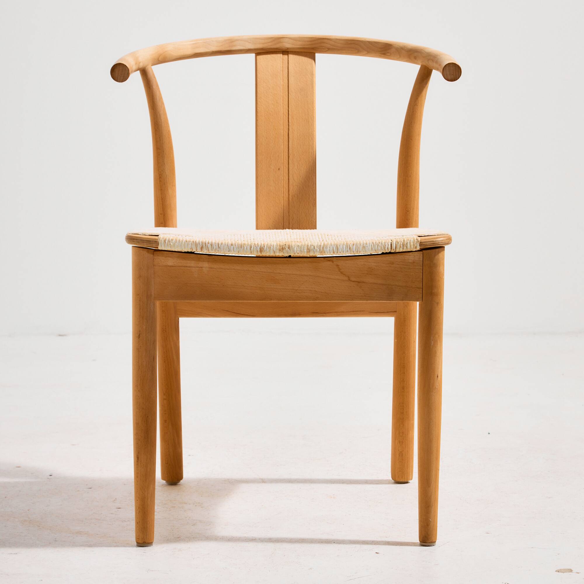 MK10689 Chaise de salle à manger en hêtre