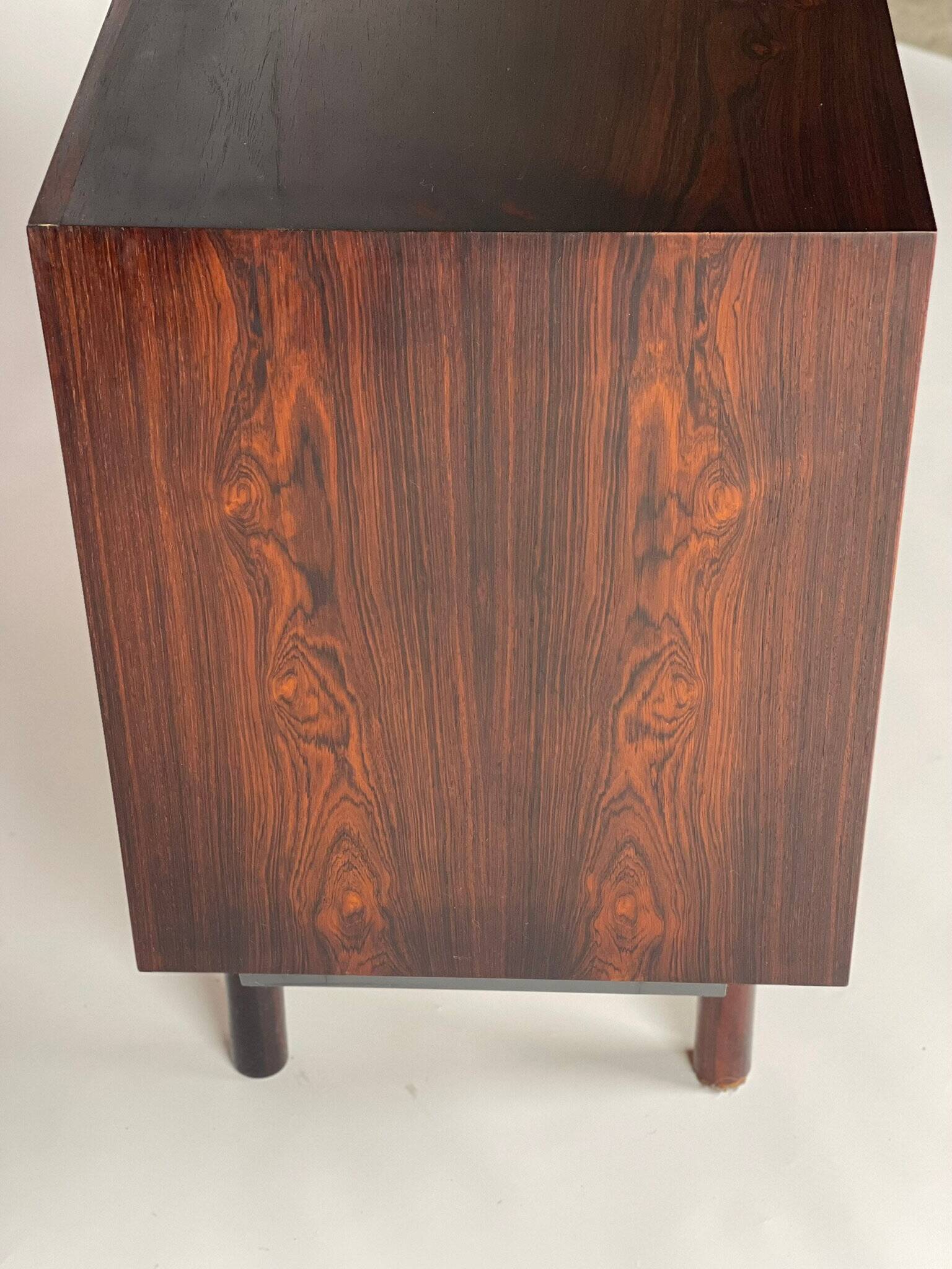 Buffet scandinave en palissandre année 60