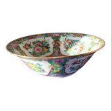 Chinese porcelain bowl with floral and bird decoration – Famille Rose style