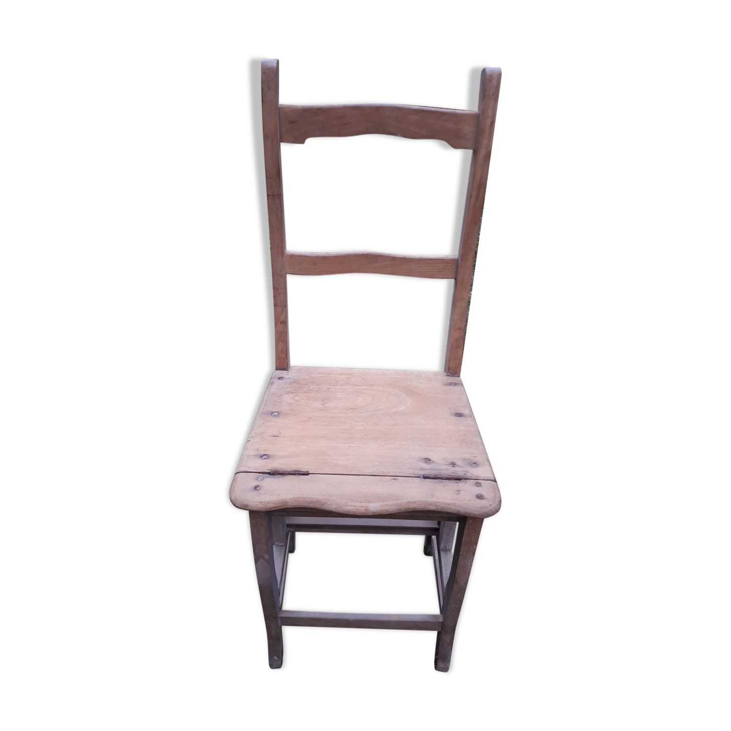 Natural wood escrow chair