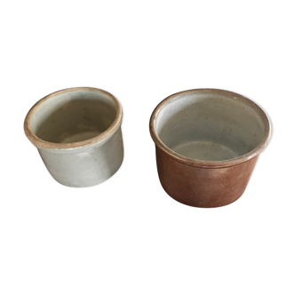 Ceramic pots