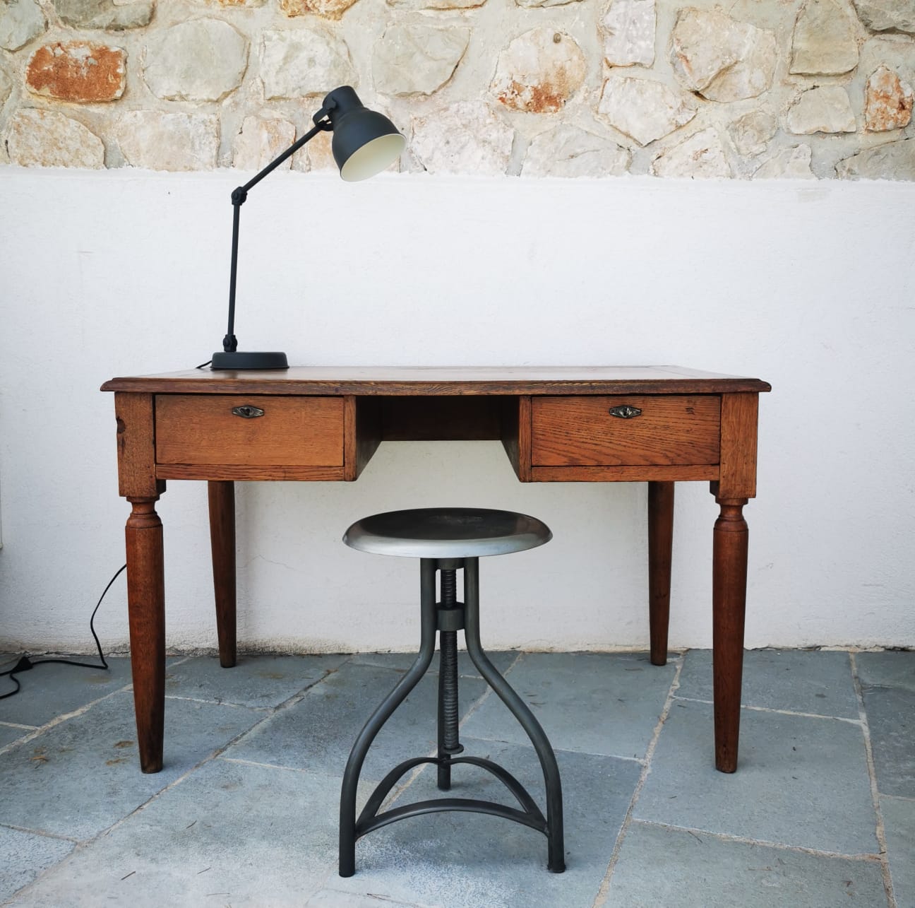 Old oak directoire style office