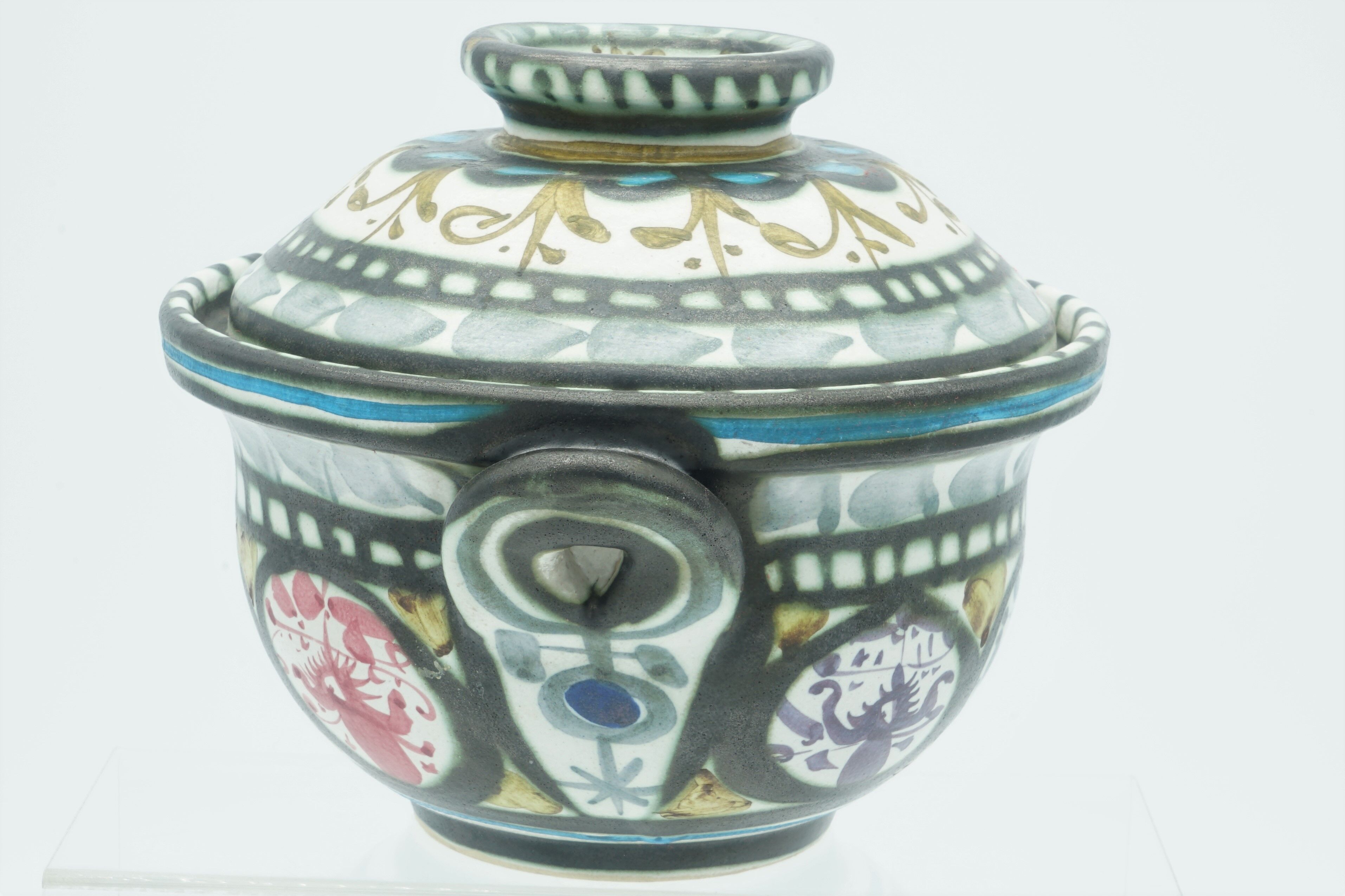 Quimper ceramics, Keraluc André Helguen dish and tureen