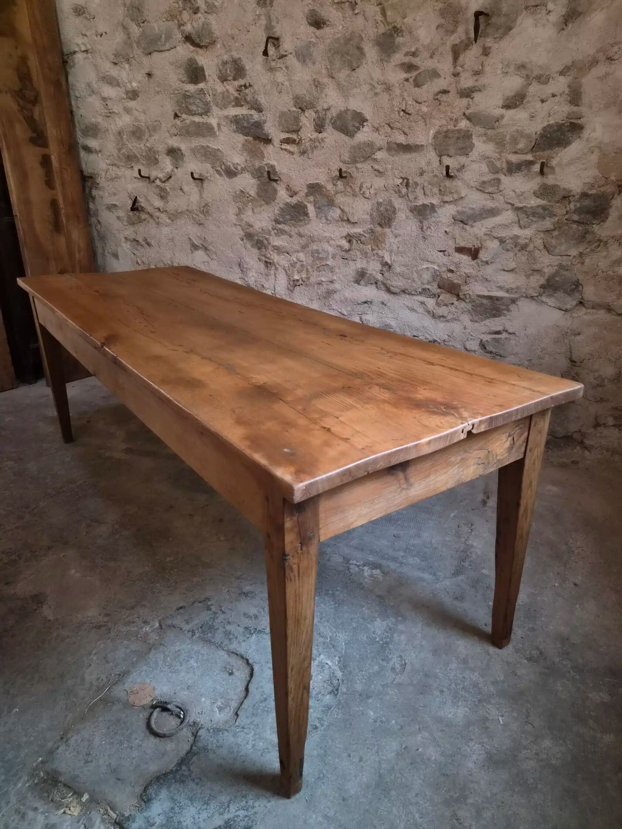 18th-century French farmhouse dining table in oak and chestnut.