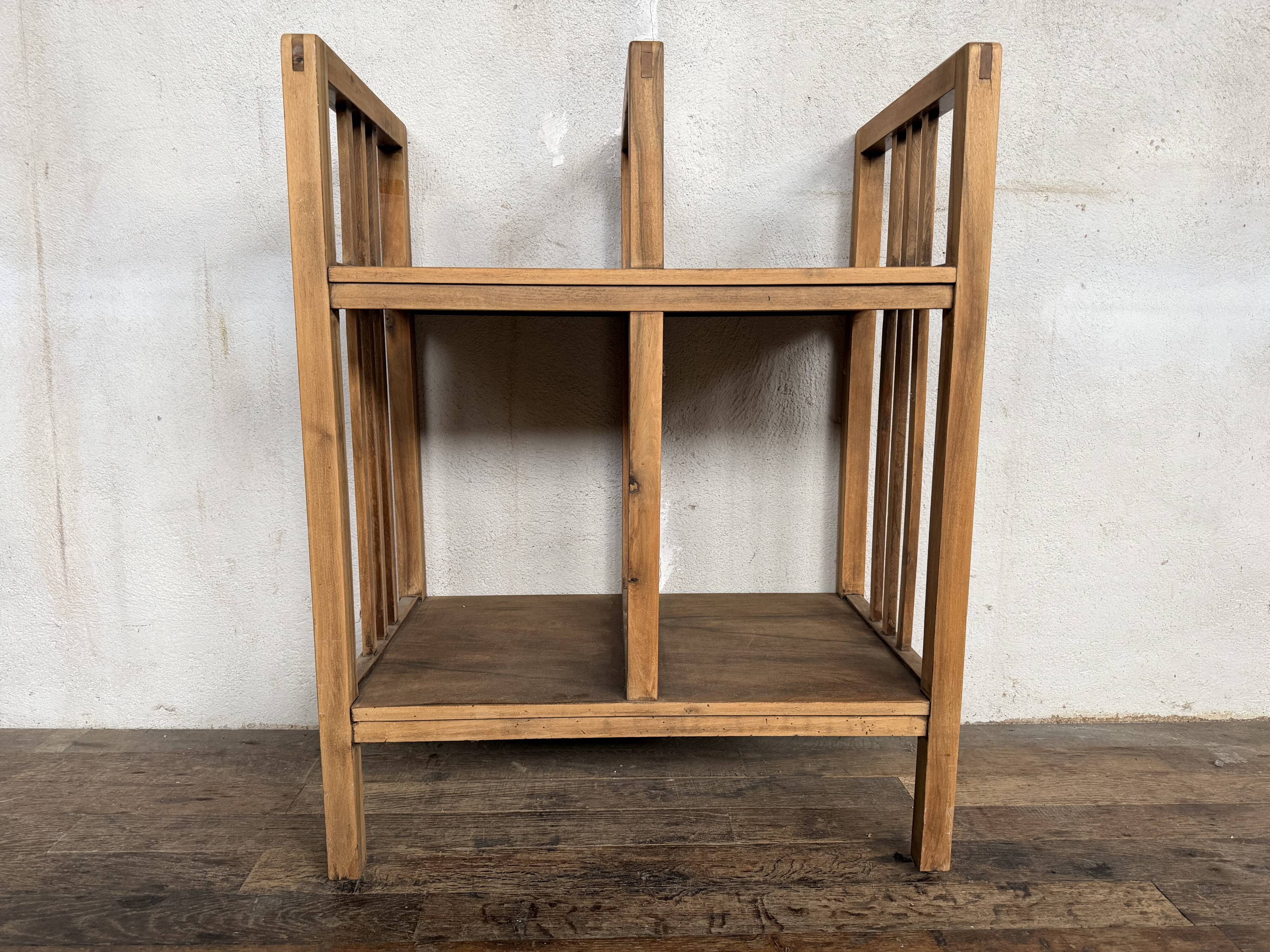 Etagère administrative bois brut 1930