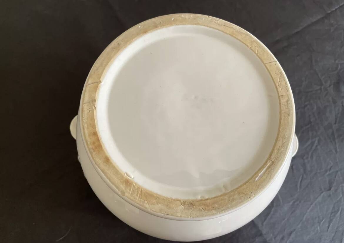Cache-pot en faïence blanche, 1970