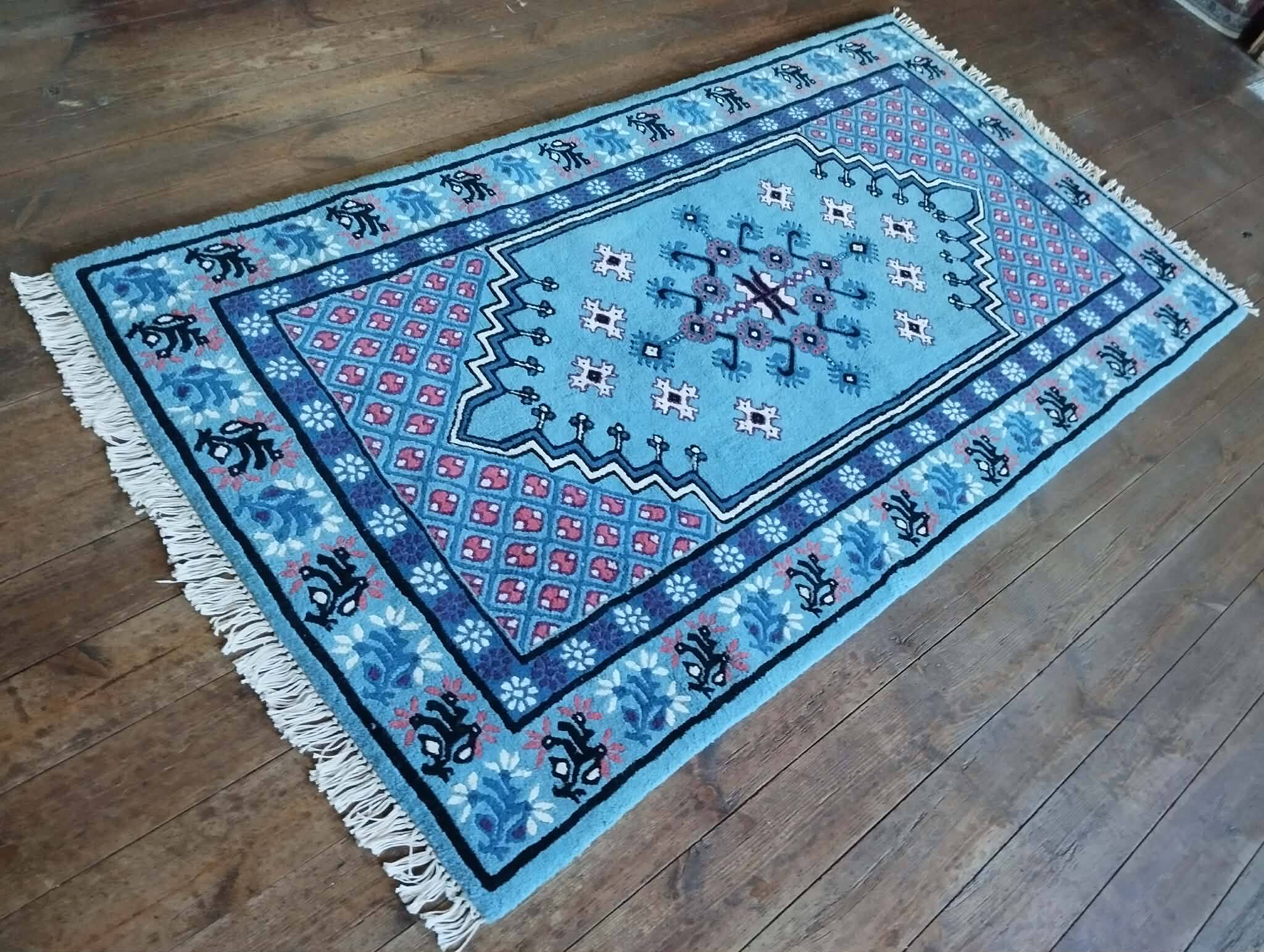 Handmade Kairouan Berber rug 188x103cm