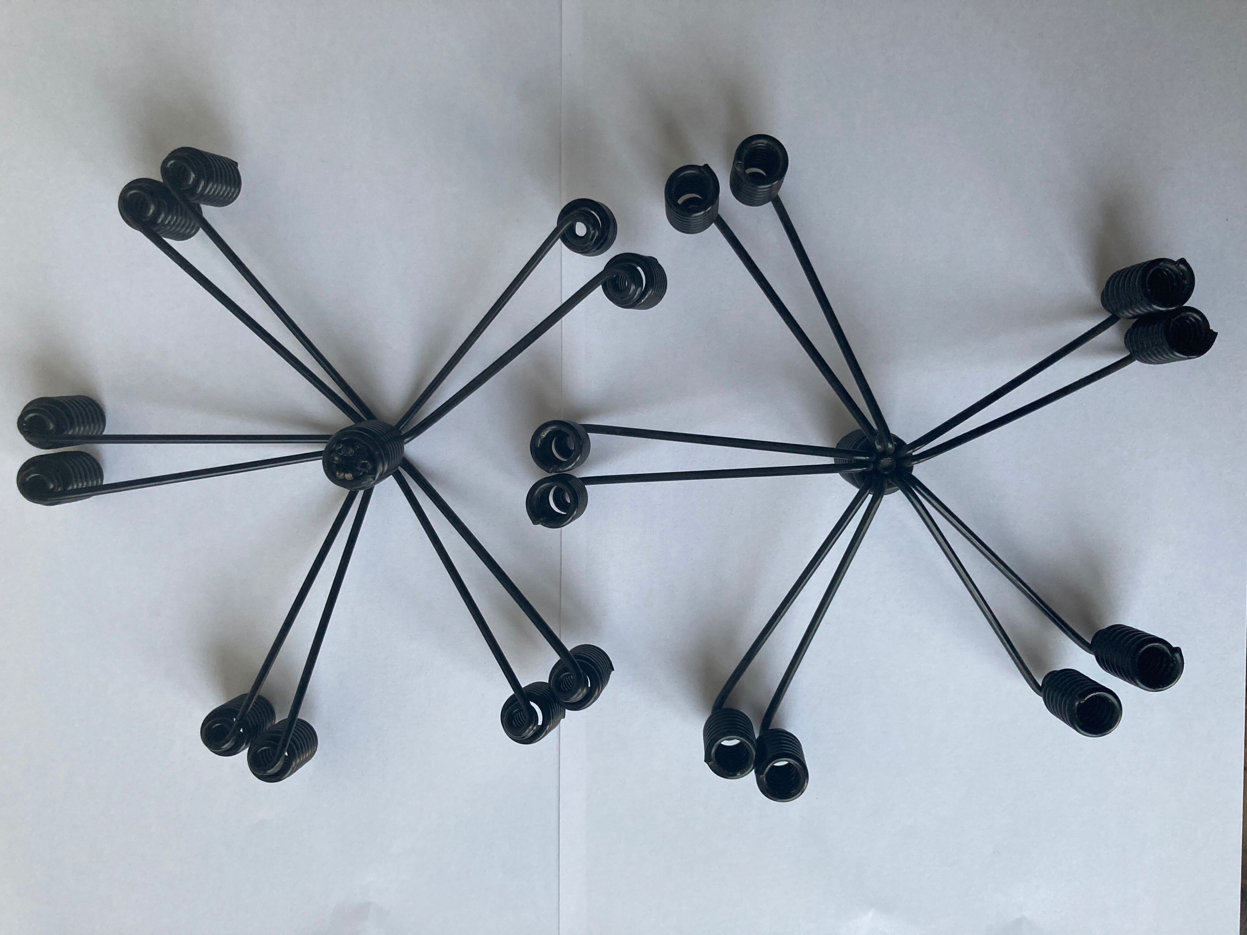 Pair of candlesticks in twisted metal wire folded 1960