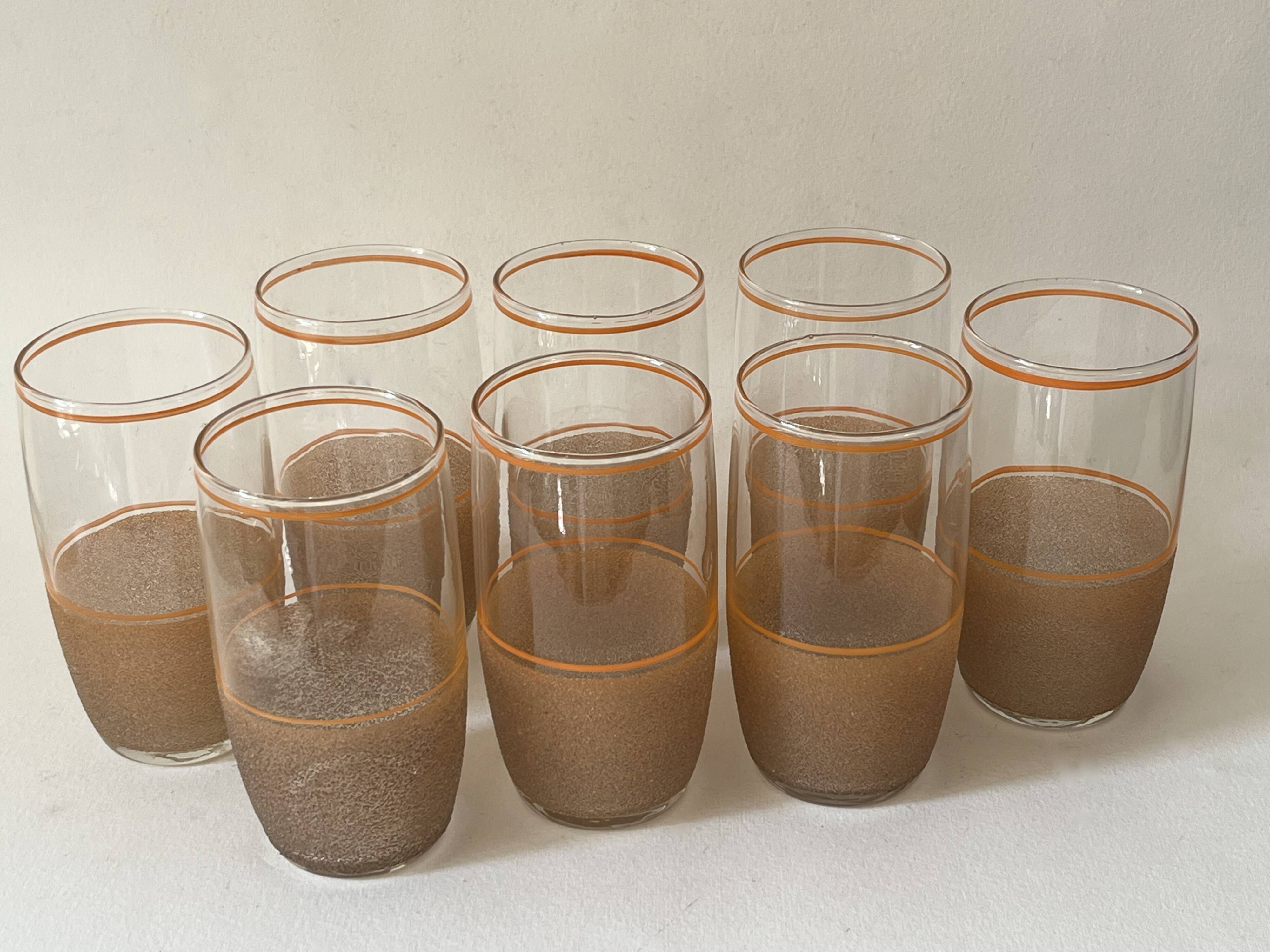 Ensemble de 8 verres granités des années 60, service à orangeade