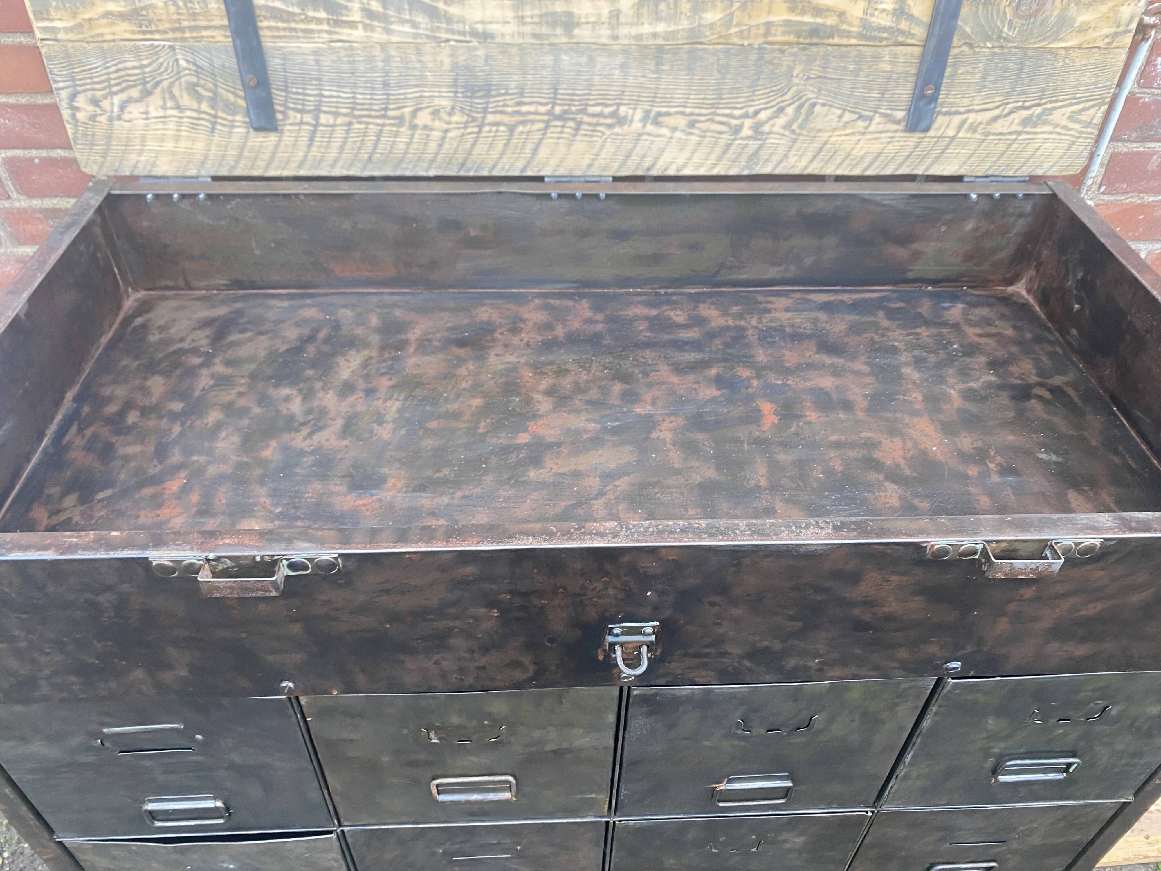 Meuble militaire 12 tiroirs industriels