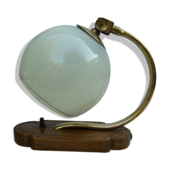Art deco lamp