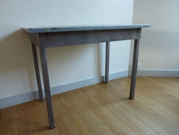 Table de cuisine en métal plateau émaillé moucheté gris années 40