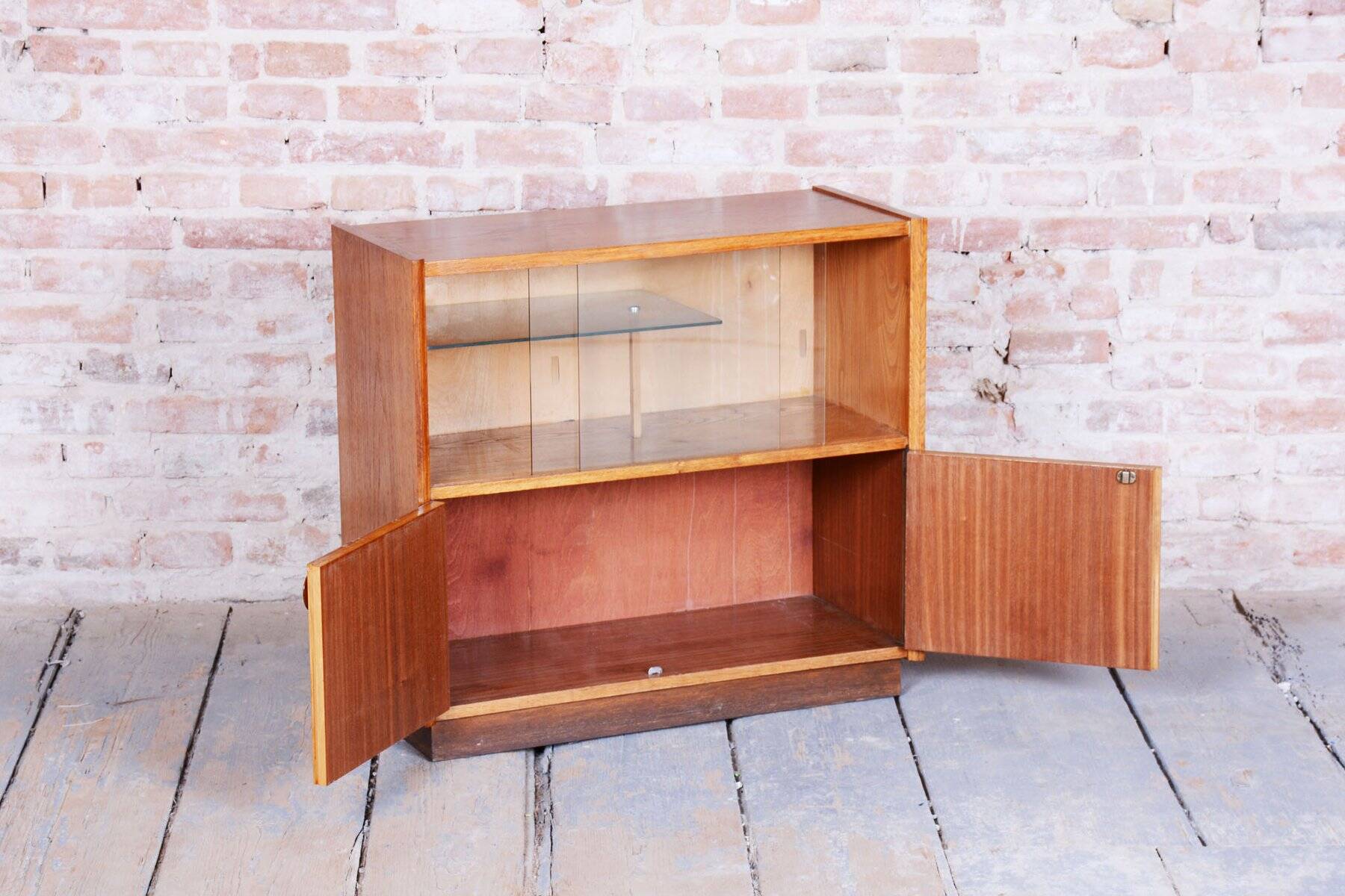 Mid-Century Bookcase in Oak attributed to Up Závody, 1950s
