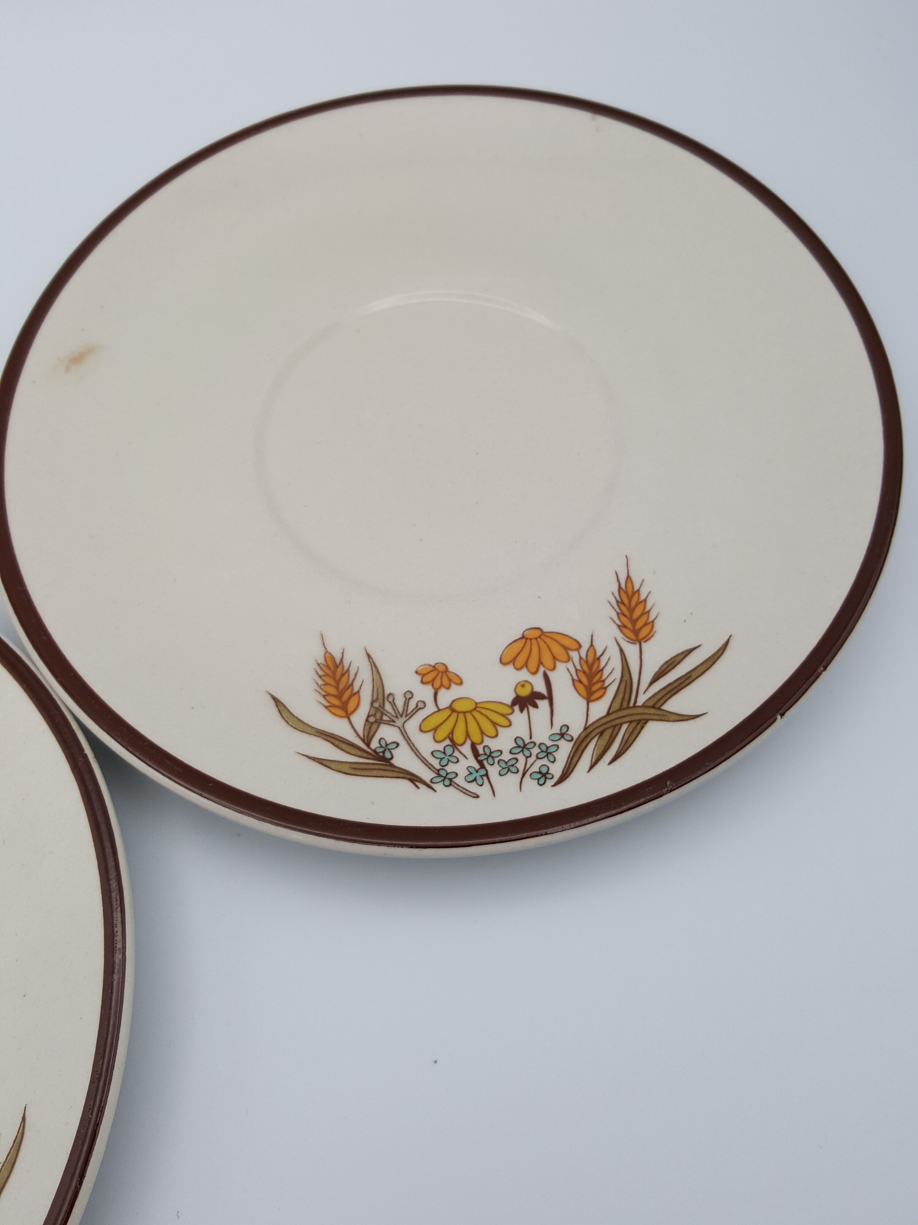 Head to head breakfast sandstone floral decoration you and me cup and saucer