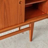 Buffet en teck, design danois, années 1960